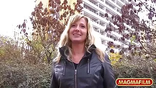 Zengin cfnm jakuzi dörtlü bedava konulu porno film